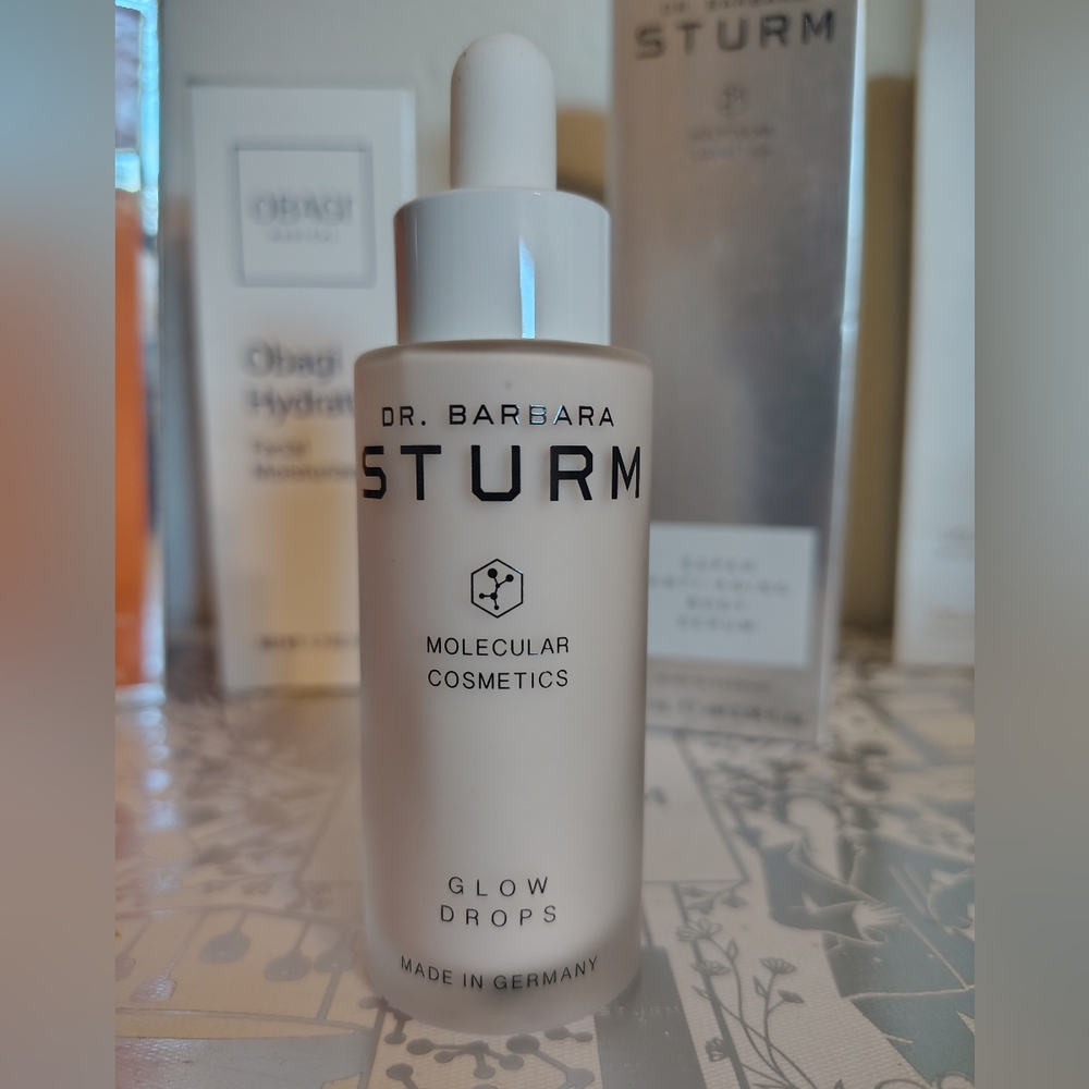 Dr. Barbara Sturm Glow Drops 30ml - Picture 3 of 16